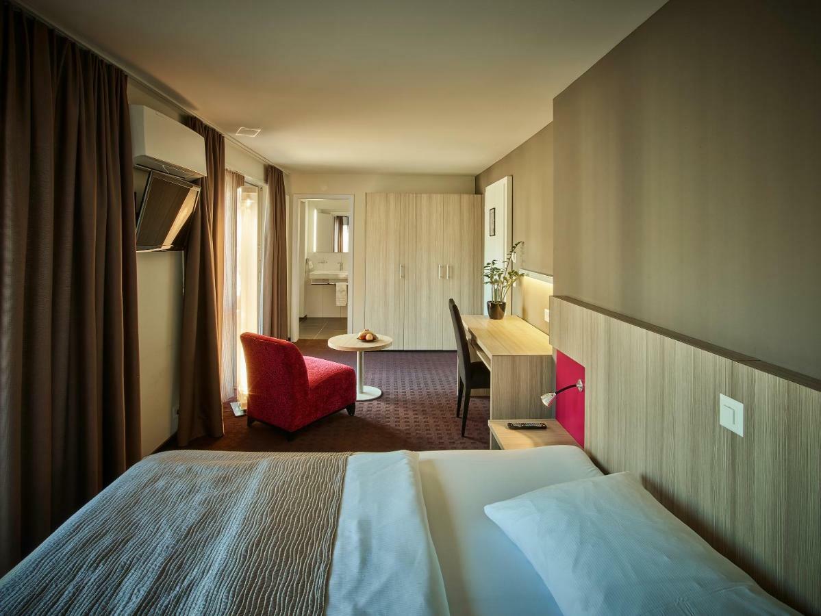 Baxter Hotel Висп Экстерьер фото